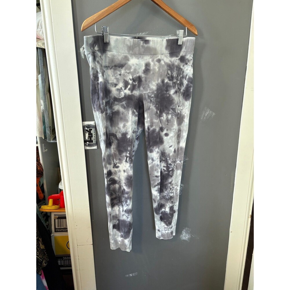 Torrid size 2 gray and white tie dye full length leggings